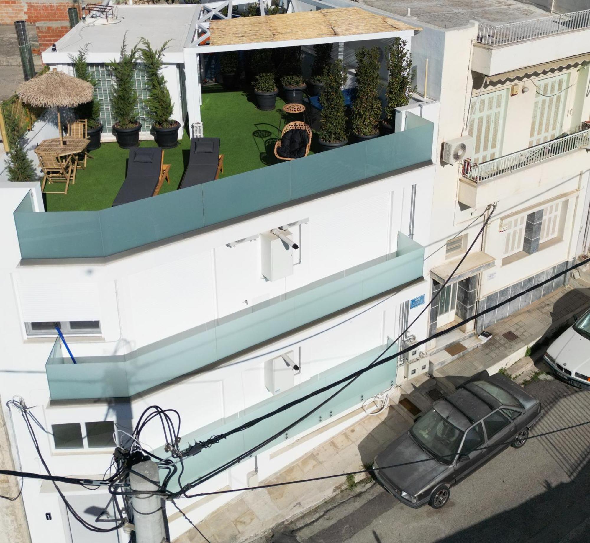Sea Breeze With Jacuzzi Piraeus